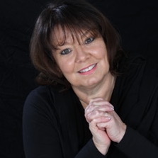 Julie Tomkins
